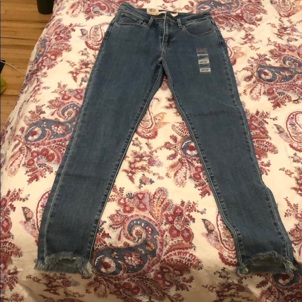 Levi ankle jeans